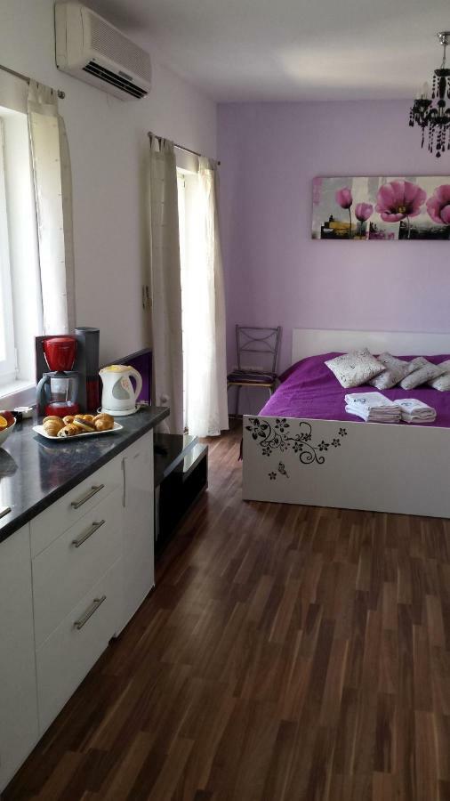 Apartments Lavanda Biograd Na Moru Exteriör bild