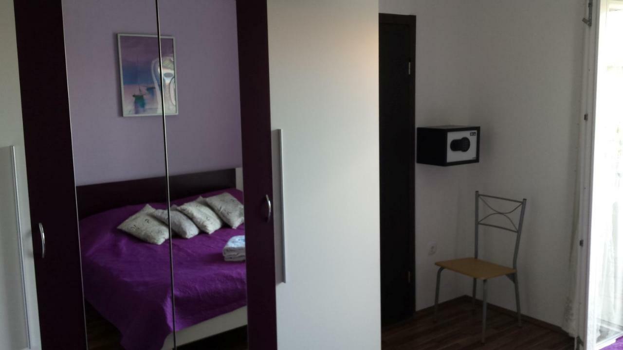 Apartments Lavanda Biograd Na Moru Exteriör bild